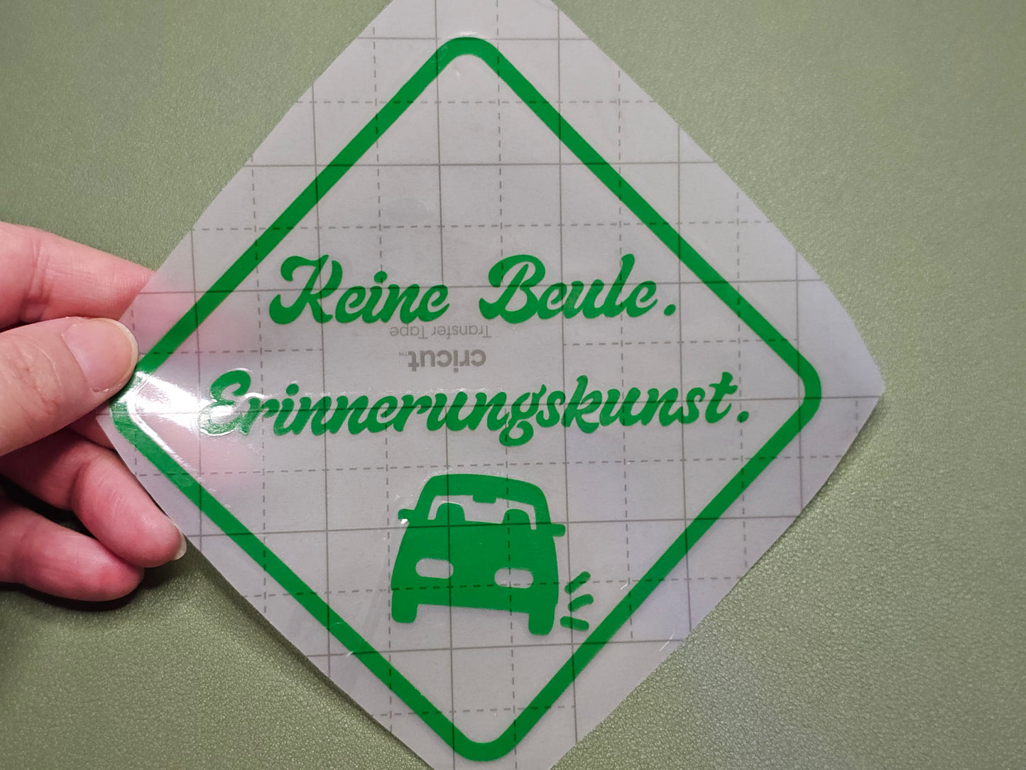 Das ist KEINE BEULE! Das ist ERINNERUNGSKUNST!